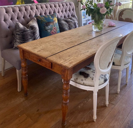 Image 1 of Antieke houten eettafel