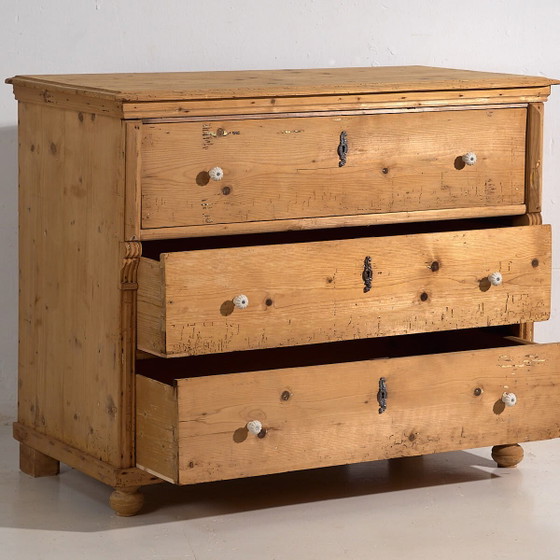 Commode ancienne à trois tiroirs (c.1920) #36 – Rustic (photo 4 of 40)