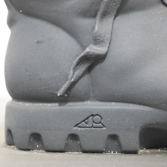 Image 1 of APPENDIABITI SCULTOREO ANTARTIDEE ANNI 80 RENÈ MAGRITTE PEZZO UNICO