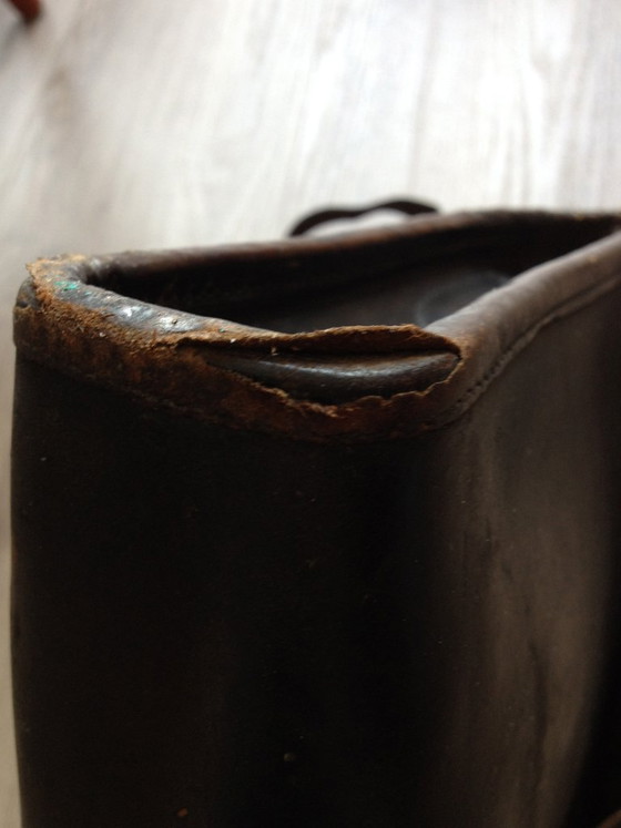 Image 1 of German leather satchel WW1/WW2