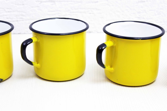 Image 1 of Juego de 5 tazas de metal esmaltado