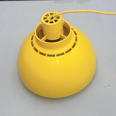 Lámpara de techo amarilla Minisol de K.Kewo para Nordisk Solar