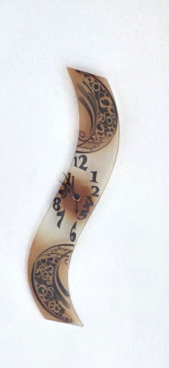 Horloge Murale Décorative en Verre, Pièce Unique – Pendules (photo 5 of 5)
