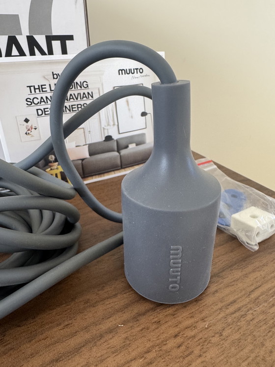 Image 1 of Lámpara colgante LED Muuto E27