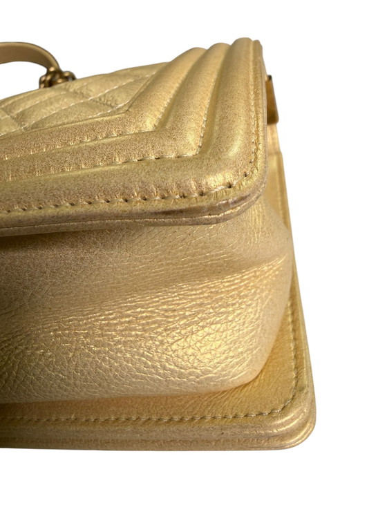 Image 1 of Chanel Boy tas