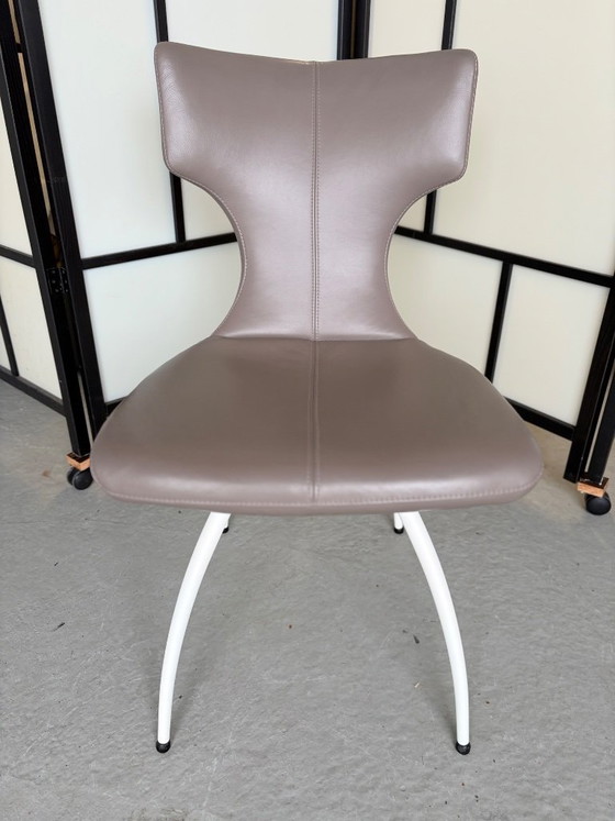 Image 1 of 4 Leolux Callas eetkamerstoelen 