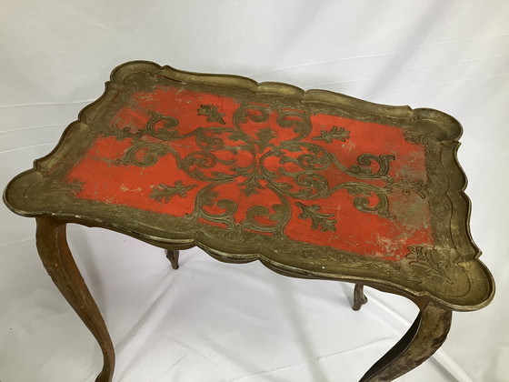 Image 1 of Ensemble vintage de 2 tables d'appoint florentines italiennes