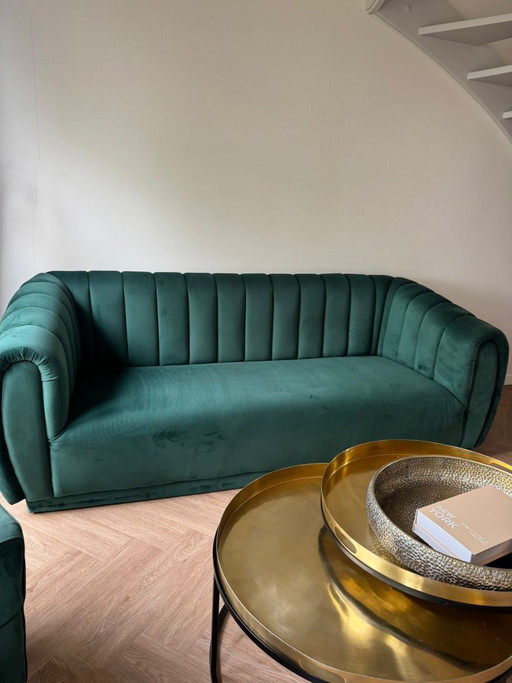 Bellissimo divano in velluto verde Richmond Interior