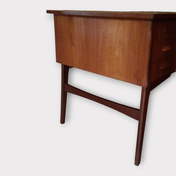 Image 1 of Scrivania vintage + sedia Erik Buch