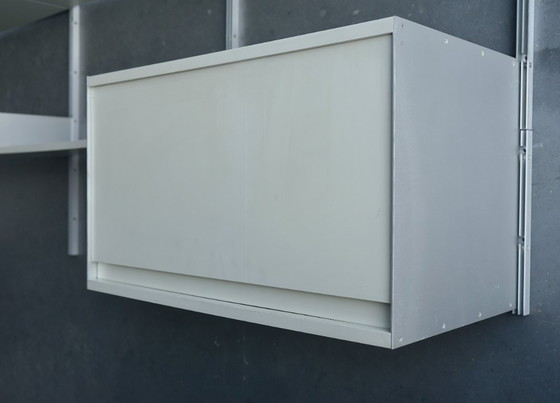 Image 1 of Estantería de pared modelo 606 de Dieter Rams para Vitsoe, década de 1960.