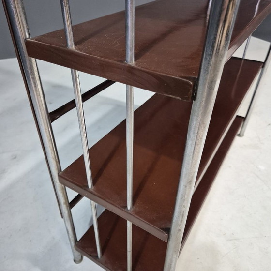 Image 1 of Étagère Bauhaus en acier plié et en tôle chromée, Europe, années 1930