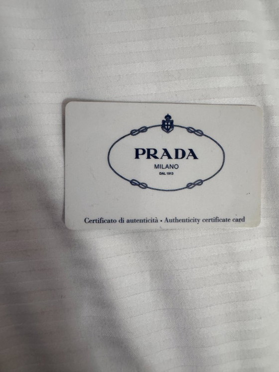 Image 1 of Sac à main PRADA en cuir de veau avec certificat