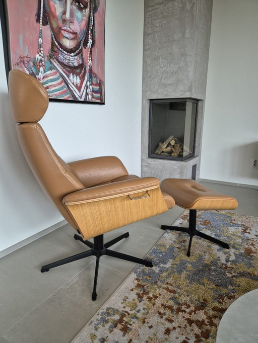 Relax armchair Conform Time out chair with footstool/stool