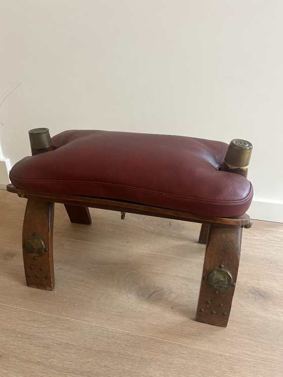 Image 1 of Camel footstool vintage red | Perfect condition