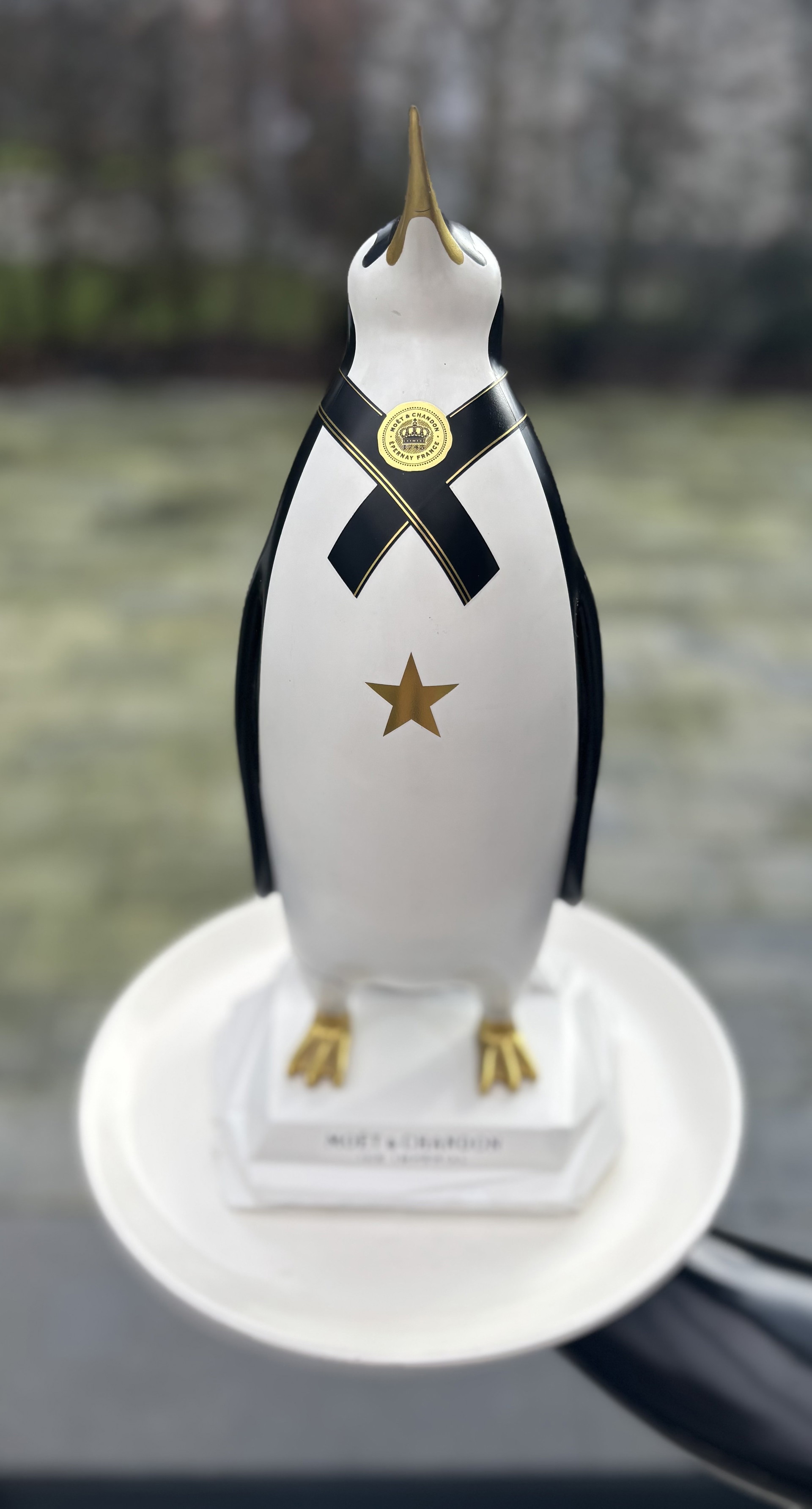 Moet & Chandon Ice Imperial ペンギン 置物 Original display Penguin Moët & Chandon Ice Imperial | €300 | Whoppah