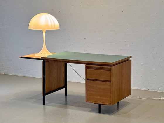 Image 1 of Ensemble de 2 grandes lampes de table Panthella, première série de Verner Panton pour Louis Poulsen, années 1970