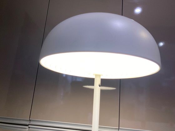 Image 1 of Lampada da terra a forma di fungo Nymane Ikea TYP G1706 in metallo bianco vintage 1990