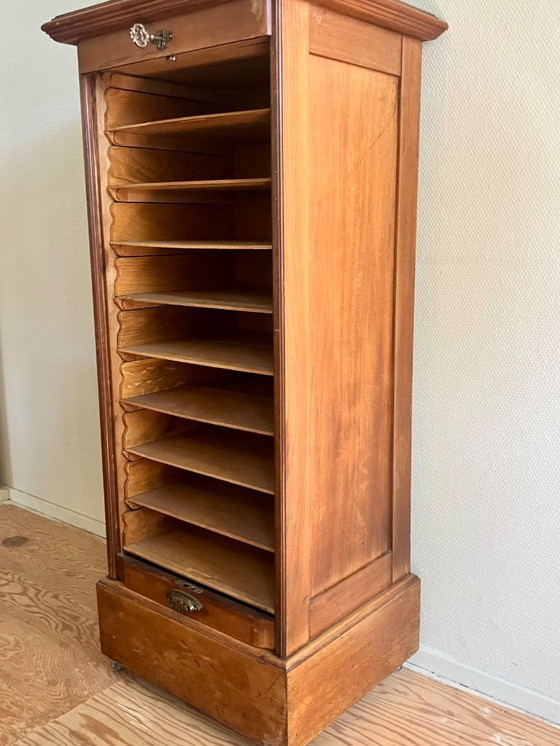 Image 1 of Armario con puerta de persiana, roble, años 40