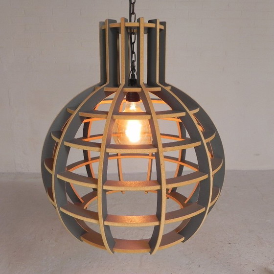 Image 1 of Suspension Lingehof, modèle Globe 50 cm