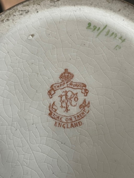 Image 1 of Vaso da Stoke-on-Trent, Inghilterra; dalla fabbrica Empire Works