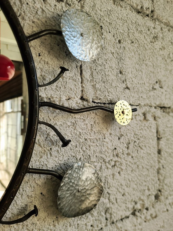 Image 1 of Handgemaakte zonnespiegel - uniek stuk ijzer messing aluminium