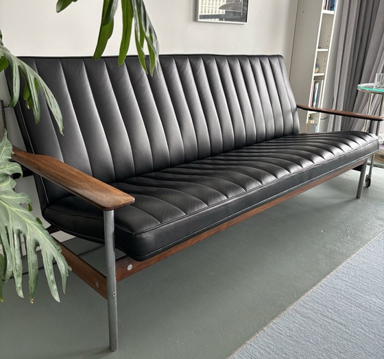Image 1 of 4 x Sven I.Dysthe 1001AX Sofa And Coffee Table