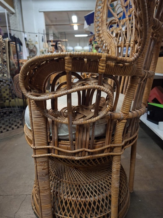 Image 1 of Vintage rotan pauwstoel jaren 70 – boho fauteuil