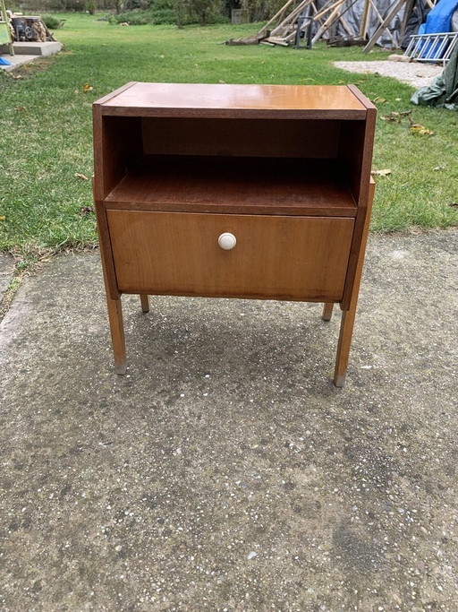 Table de nuit Mid-Century par Varia, années 1950