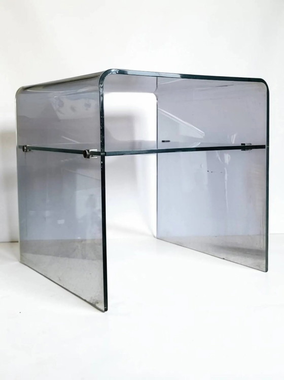 Nachttisch / Beistelltisch aus Plexiglas (Lucite) 1970er Jahre – Nachttische, Metal, Italian Design (photo 2 of 9)