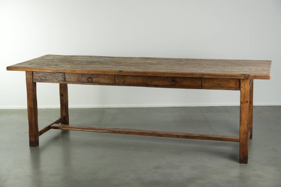 Muy bonita mesa de comedor de granja antigua grande del siglo XIX hecha de madera de pino con un aspecto (photo 2 of 13)