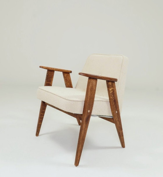 Image 1 of Vintage fauteuil beige bouclé Eikenhout ontwerp van Chierowsky 366