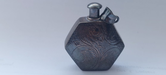 Image 1 of Vintage 925 sterling zilveren zeshoekige parfumfleshanger