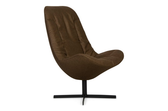 Image 1 of Gelderland 7405 swivel armchair