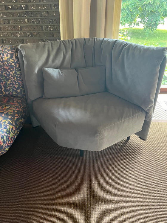 Image 1 of CASSINA 1xTABLE with 4xChairs, 1xCAST with removable frame, 3x1 seater