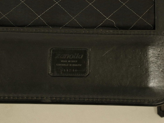 Image 1 of Ligbed van Zanotta in zwart leer