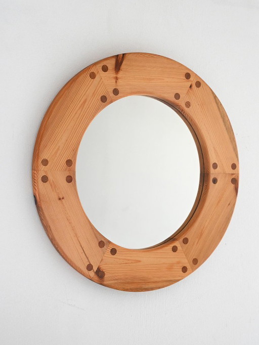 1960s Solid Pine Round Mirror by Uno & Östen Kristiansson for Luxus