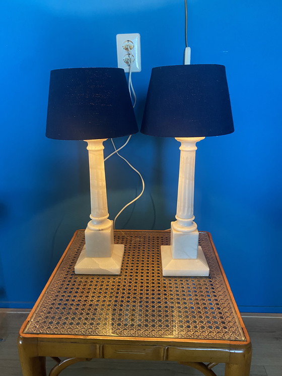 Image 1 of 2 lampes de table vintage en albâtre / marbre