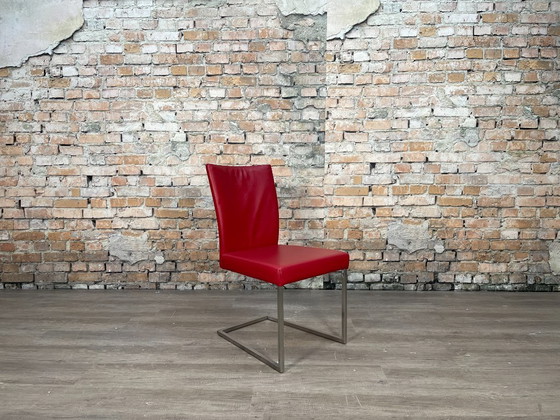 Bert Plantagie Misty - Cuir | Dutch Design, Chaises de salle à manger, Métal, Rouge, Modern (photo 2 sur 15)