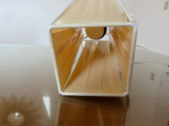 Minimalist lamp by Bengt Johan Gullberg, Sweden, 1950-1960 – Table lamps, Metal, Plastic (photo 12 of 12)