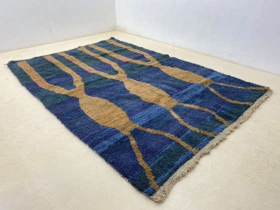 Image 1 of Handmade Moroccan rug, decorated, 200cm x 300cm