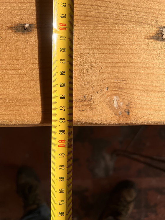 Image 1 of Grenenhouten tafel 