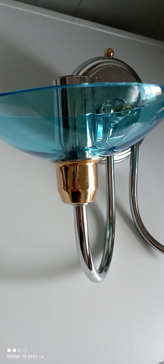 Image 1 of Set van 2 chromen wandlampen en blauwe bekers