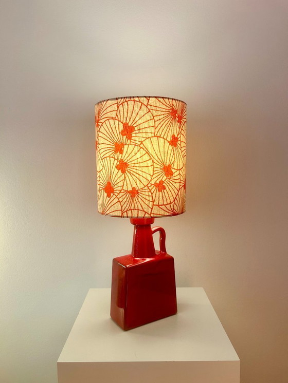 Image 1 of Außergewöhnliche Vasenlampe aus seltener Marei-Kaminvase – kabellose Akzentlampe mit japanischem Stoffschirm