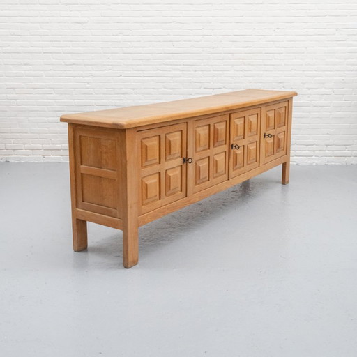 Buffet brutaliste français 1970