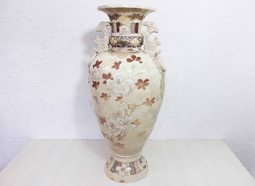 Large ceramic Satsuma vase, XXth Japan, Samurai vase
