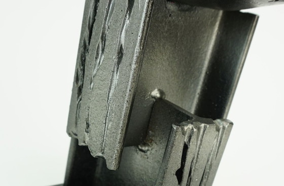 Image 1 of PORTACANDELE in ferro dal design brutalista moderno di metà secolo