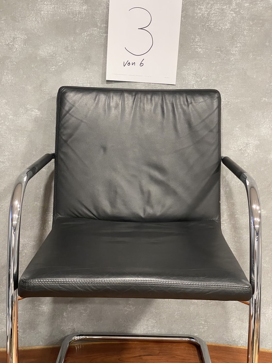 Image 1 of Thonet S60 V