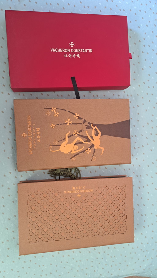 Vacheron Constantin luxury gift sets with envelopes and decorative cards