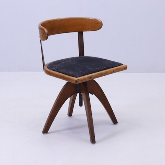Image 1 of Scandinavian oak and leather swivel office chair DK,1920