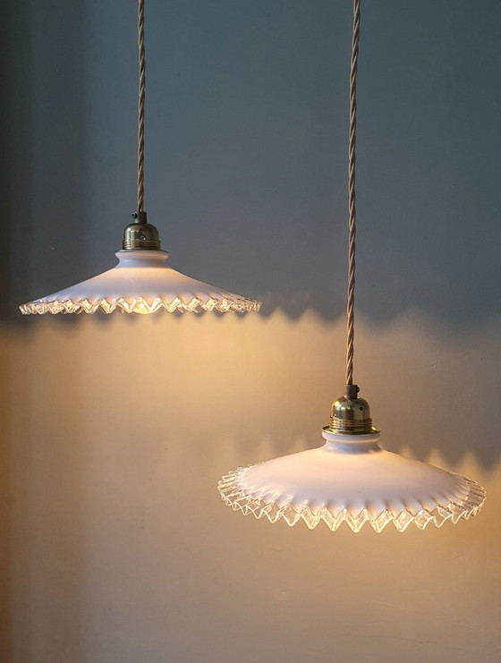 Set Vintage Pendant lamps Opaline glass - Transparent Decorative Edge – Metal (photo 3 of 24)